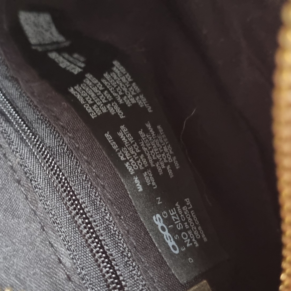 ASOS Design Brown Crossbody Bag - Picture 4 of 4